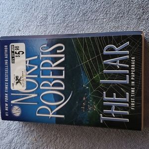5 for$15 Nora Roberts: The Liar